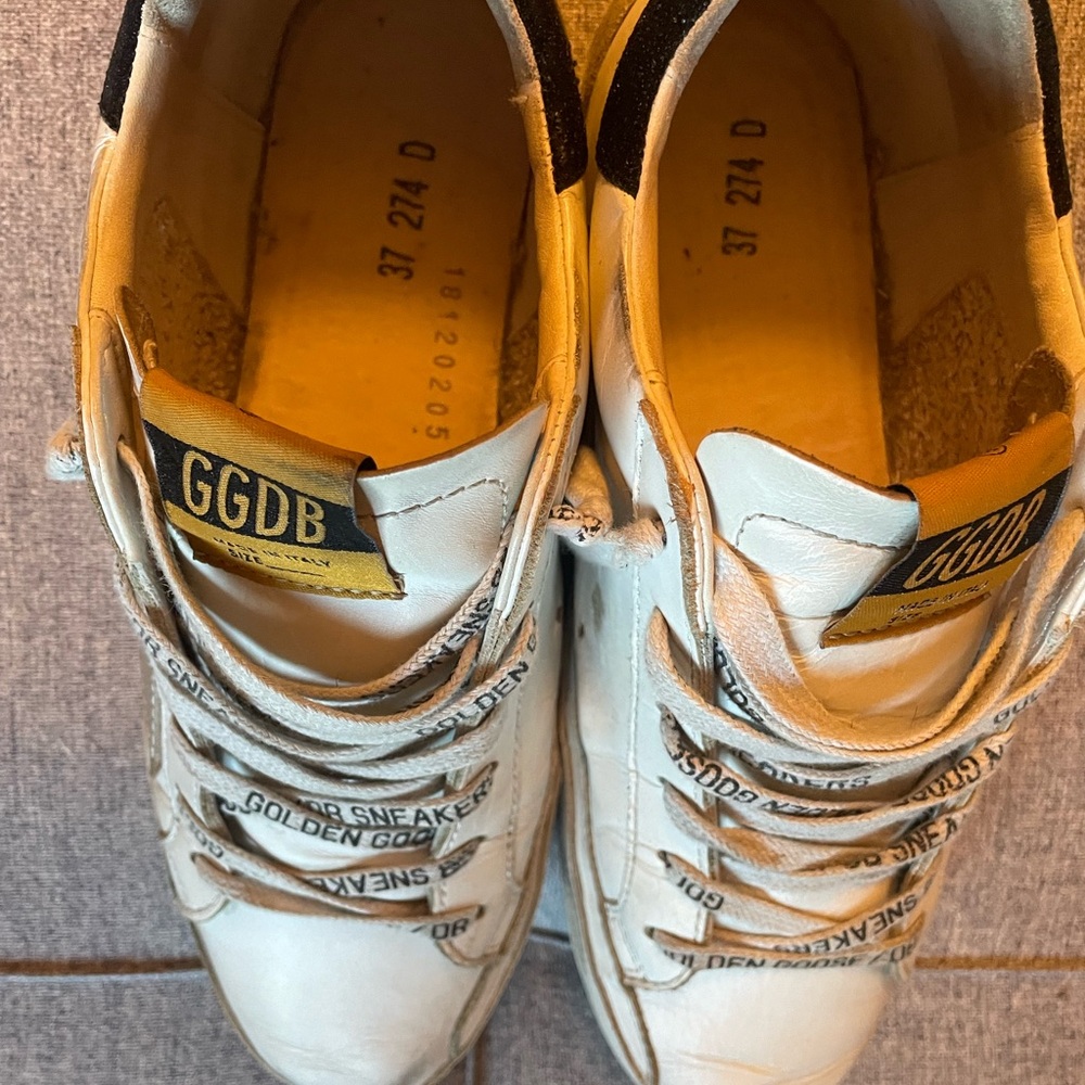 Golden Goose White Sneakers with Silver Star size 37 - Picture 8 of 8